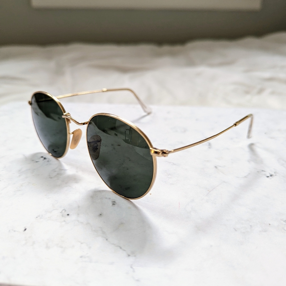 Rayban round metal sunglasses in gold